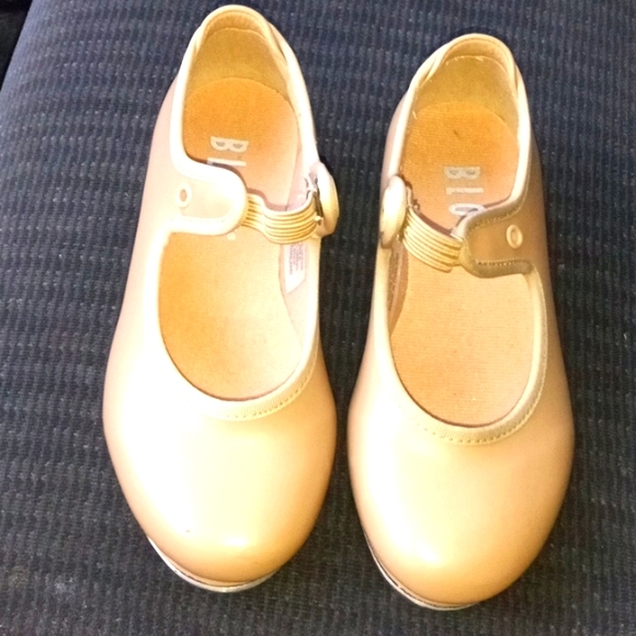 Bloch Tan Tap shoes size 9 1/2 Wide - Picture 1 of 5